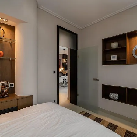 Apartmán Orangehomes 130 M2 With Fantastic View To River Danube