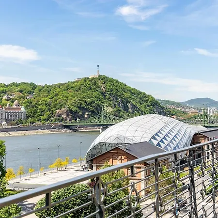 Orangehomes 130 M2 With Fantastic View To River Danube Apartmán Budapešť