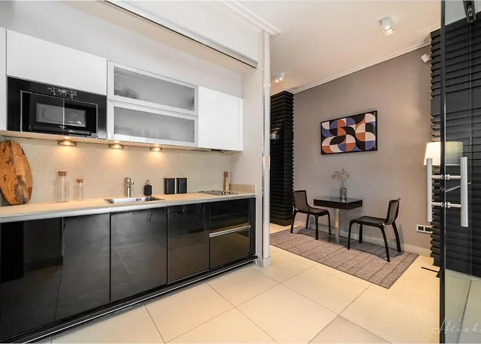 Orangehomes 130 M2 With Fantastic View To River Danube דירה